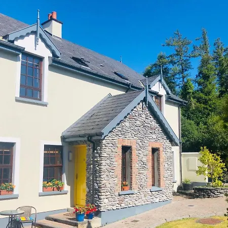 8 Sheen Woods Kenmare Feriehus